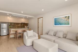 Ozone Laguna - 2 BR Condo - 3