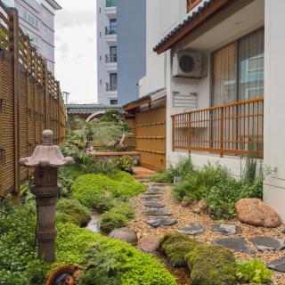 Tatami Hotel Phuket - 8
