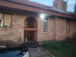 Ditshane Guesthouse - 7