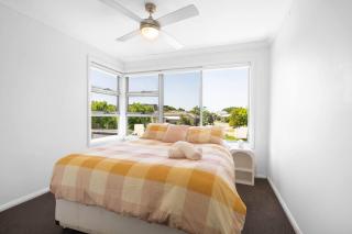 Zen Garden - Serene Townhouse - Holiday Home - 9