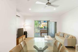 Zen Garden - Serene Townhouse - Holiday Home - 8