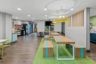 Spark by Hilton Brunswick - 5