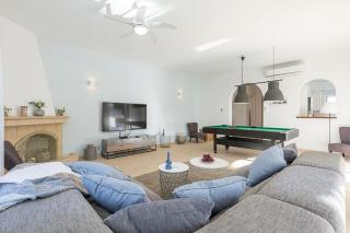 Located in a stunning area with scenic views ! - 0