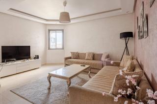Charming 1-Bedroom Apartment in Mansouria, Morocco - 2