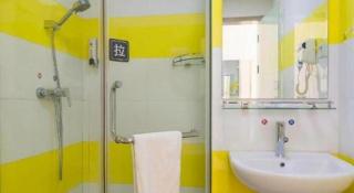 7Days Inn Tianjin Fifth Avenue Youyi Road Branch - 3