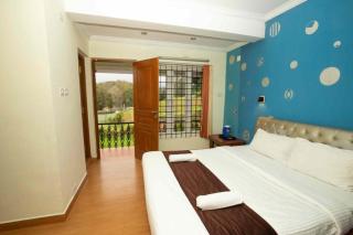 Lazo Cottage By Lake , Ooty - 7