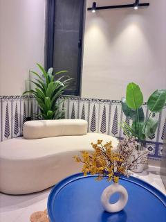Indigo Luxury Bathtub Studio at Golf Course Rd - 0