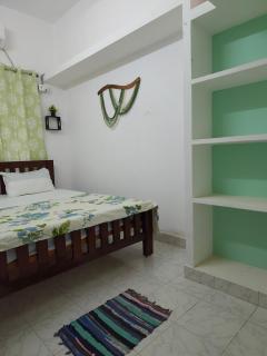 Calm 2 BHK GF with Garden Access in main town - SAGE - 3