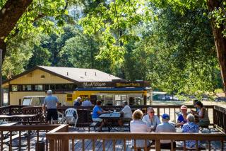 Russian River Camping Resort One-Bedroom Cabin 2 - Cloverdale - 7