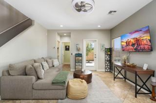 Perfect Chandler Base Downtown Freeways & More - 9