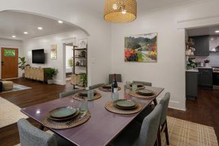 Emerald on Orchard – Luxury Eugene Vacation Rental Near UO home - 2