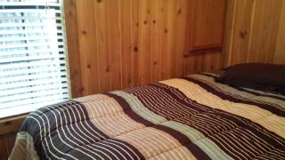 Snowflower Camping Resort Cabin 4 - Emigrant Gap - 6