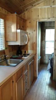 Snowflower Camping Resort Cabin 3 - Emigrant Gap - 7