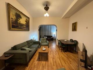 Charming apartment in the heart of Tbilisi - 9