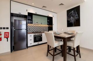Cosy 2 Bed Apt opposite Dubai Hills Mall - 7