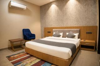 Hotel Central Park Bathinda - 0