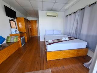 Phupai Lake Resort - 8