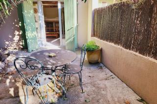 STUDIO of 24m with small patio - Avignon - 5
