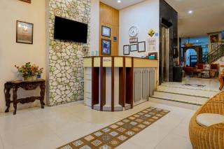 Townhouse Oak near RSUD Dr. Zainoel Abidin formerly Poma Hotel - 2