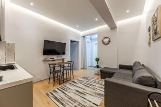 Stone City Stay Central Gjirokastër Apartment by PikHost - 5