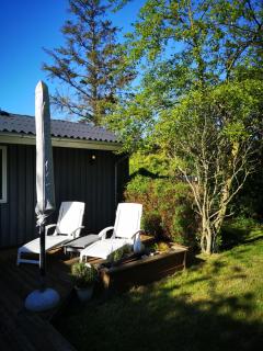 Spitze DK Ferienhaus Marielyst mit Sauna und Kinderspielhaus - 1