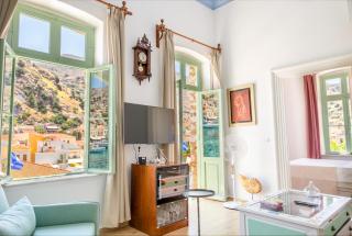 “Athenas” Neoclassic Harbour View Apartment - 2