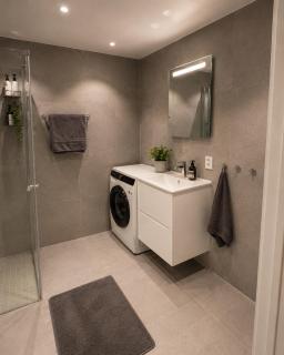 Modern Waterfront Apartment - 7