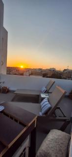 Luxury One-Bedroom Penthouse with Spacious Private Terrace - Kalkara, Malta - 2