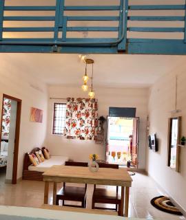 Stylish 2 BHK FF With Garden Access - OAK - 6
