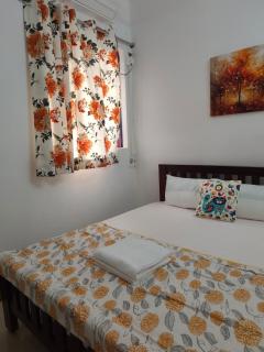 Stylish 2 BHK FF With Garden Access - OAK - 3