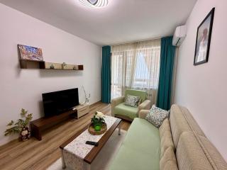 Spacious cozy 2BR Home2Host - 1