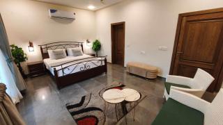 Cozy, Lavish, 2BHK, DHA 3 Islamabad, By Homyn - 1