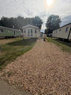 Billing Aquadrome 2-Bed Caravan Sleeps 6 Parking - 2