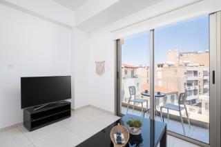 Downtown Urban 2 Bedroom Suite - 2