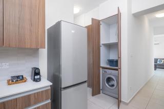 Downtown Urban 2 Bedroom Suite - 3