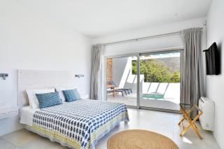Theros Apartments 3 - 9
