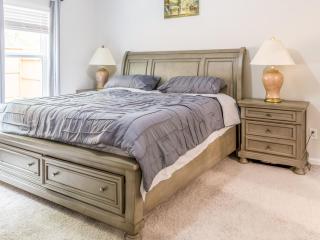 Woodridge - Private Rooms in Shared Home - 9