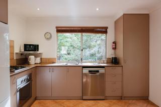 River Reach Chalet - Cosy Forest Hideaway - 7