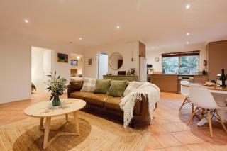River Reach Chalet - Cosy Forest Hideaway - 4