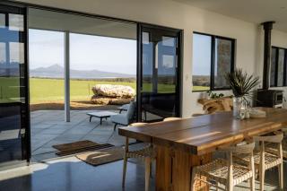 Betty's Beach House -  - 4