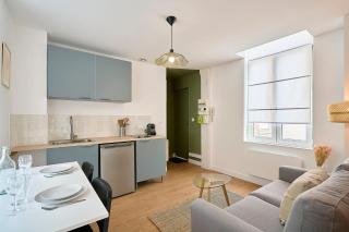 One-bedroom apartment in the heart of Croix. - 7