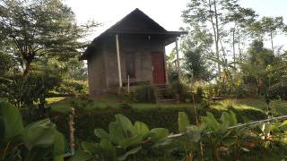 Warung Dharly & Puncak Giri Nature Glamping - 4