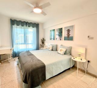 SeaTurtle Beach House - 4