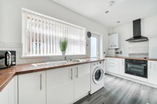 3-Beds Sleeps 6 Walking distance to Castle & Town - 6