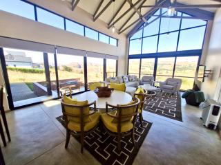 Highland Gate Golf Estate Boma Mountain Views - 0