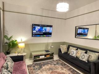 5 Bedroom House - 10 Beds - City Centre - Parking - 7