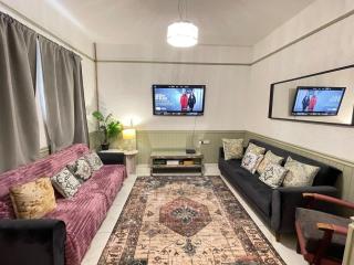 5 Bedroom House - 10 Beds - City Centre - Parking - Cardiff - 0