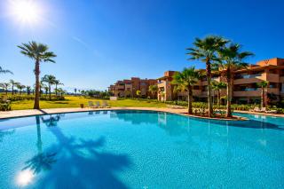 Vue sur Piscine - Prestigia détente assurée - 8