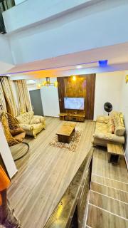 Stylish 3 Bedroom Apartment in Enugu with Fast WiFi, A C, power - 3
