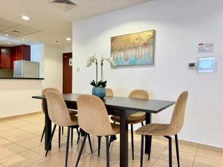 Spacious 1BR Apt on JBR Beach near Mall & Metro - By Sunkissed Holiday Homes - 6